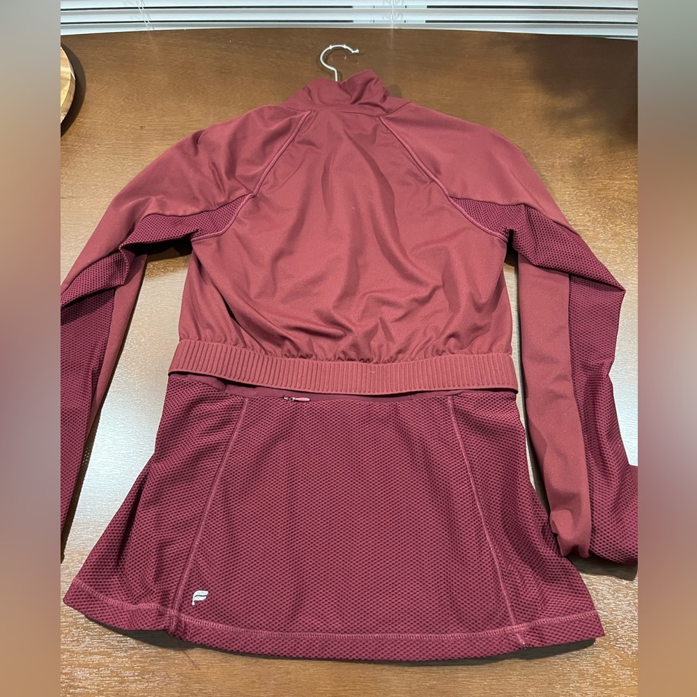 Fabletics Performance Long Sleeve Top - Picture 5 of 6